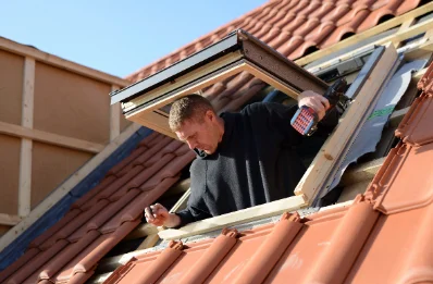 Pose de fenêtres de toit Velux à Pareid